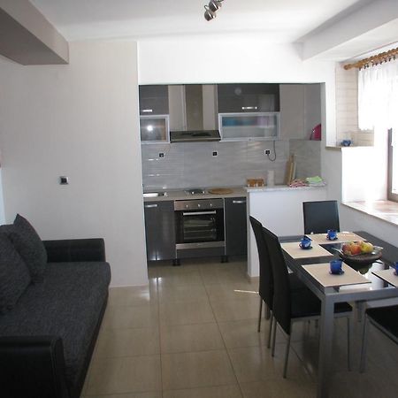 Apartments Miljak Omiš Exteriér fotografie